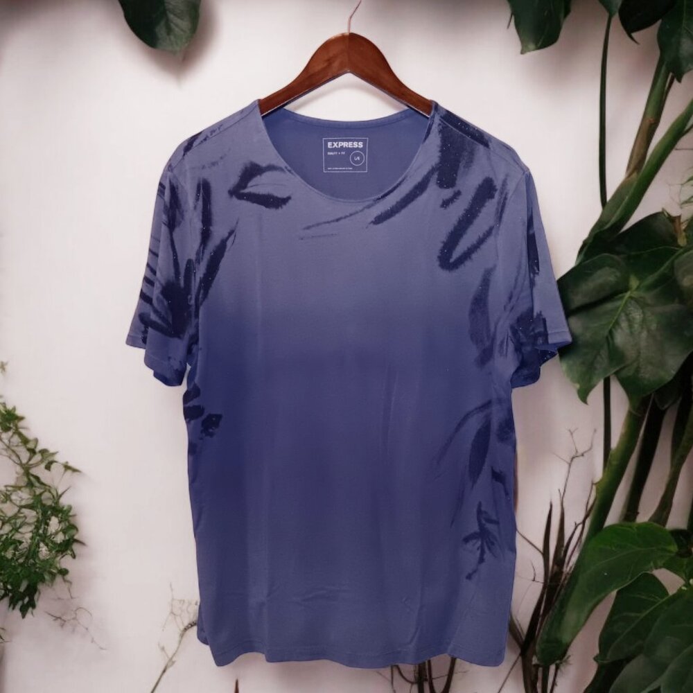 Express ★ Men's Graphic Tee - Tsunami Body Print Design